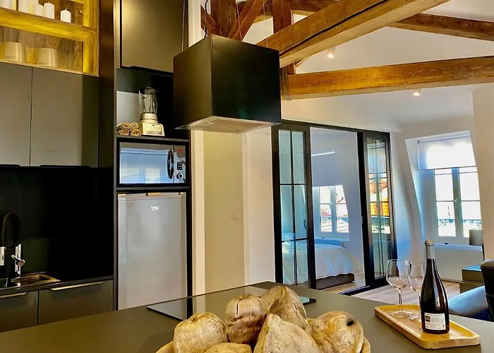 Grand Et Superbe T3 : Au Coeur Du Centre *